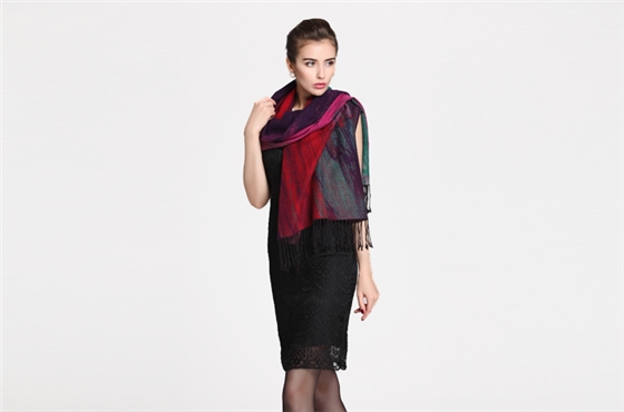 真絲油畫(huà)藝術(shù)提花披肩 拉絨披肩 女士披肩