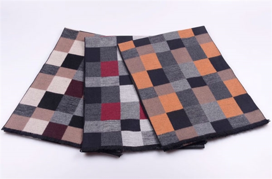 男士格子拉絨圍巾