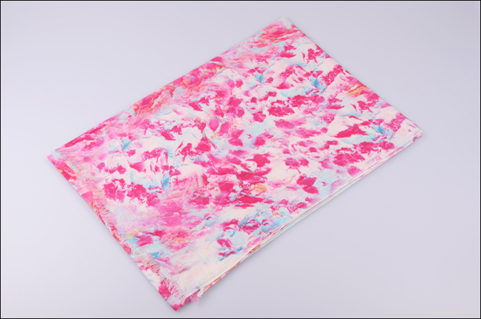 羊毛圍巾 羊毛噴繪披肩 圍巾披肩 圍巾批發(fā)