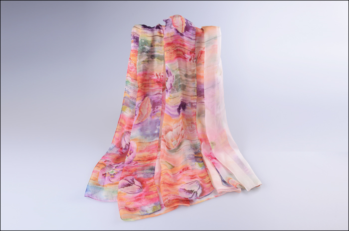 真絲絲巾 防曬絲巾 絲巾批發(fā) 真絲絲巾 防曬絲巾 絲巾批發(fā)