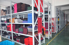 圍巾倉(cāng)庫(kù) 圍巾倉(cāng)庫(kù)