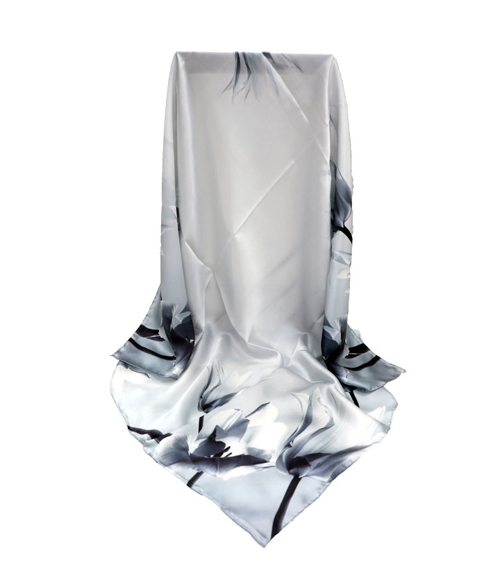 蓮開并蒂絲巾整體圖