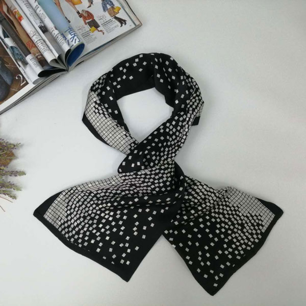 男士游戲方塊領(lǐng)巾